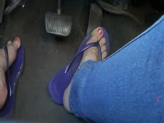 Tarzan reccomend pedal pumping sneakers barefoot