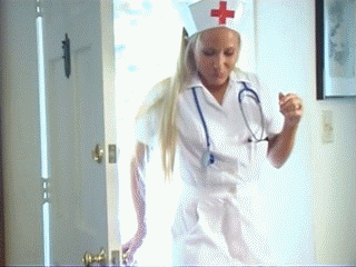 Seasoning recommendet care blonde patient taking nurse