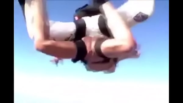 Large labia woman skydiving naked