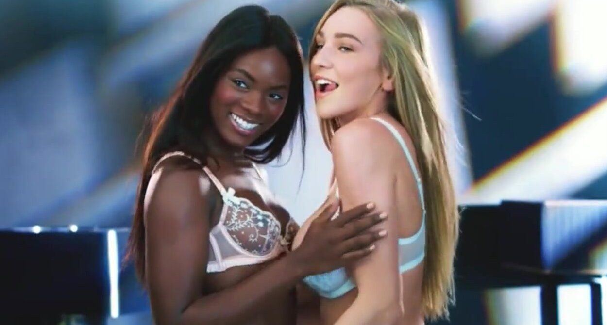 Lesbian black white