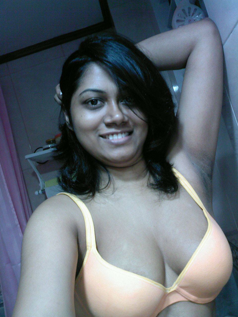 Oldie reccomend hot bhabi big boobs pic
